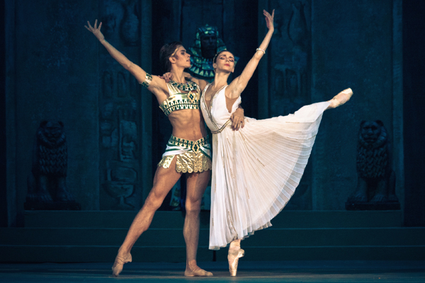 As Taor in  La Fille du Pharaon. Natalia Osipova as Aspicia. Photo from the artist’s archive.