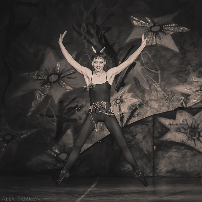 Natalia Ogneva as She-Devil. Photo by Alex Pankov.