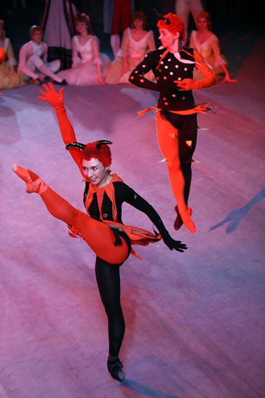 As She-Devil in Nutcracker.Andrei Yevdokimov as He-Devil.Photo by Andrei Melanyin.