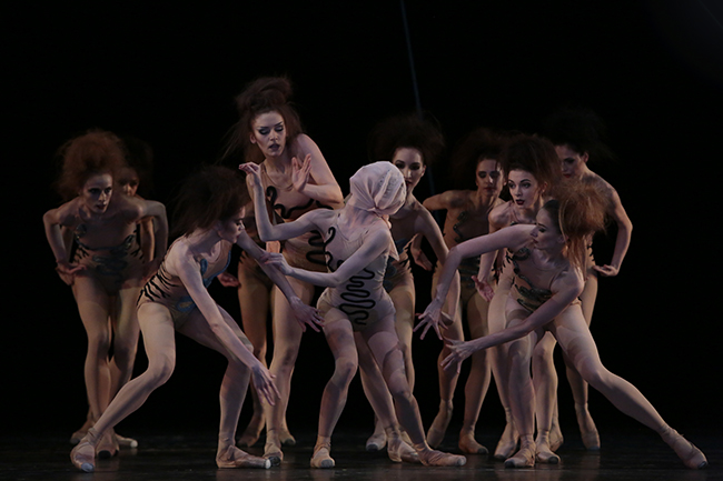 A scene from the performance. Photo by Damir Yusupov.