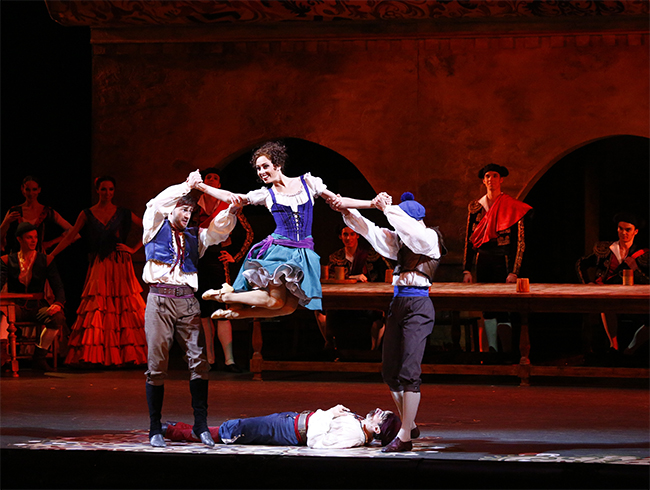 In Don Quixote. Jig. Photo by Damir Yusupov.