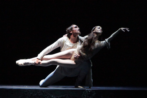 Mikhail Lobukhin as Ivan IV. Maria Vinogradova as Anastasia. Photo by Damir Yusupov.